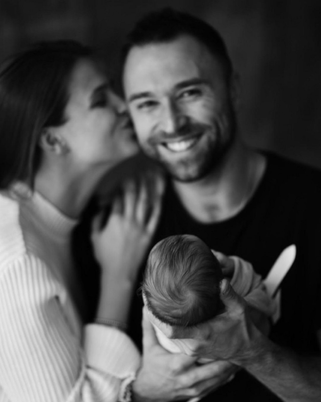Макс Михайлюк очаровал первой фотосессией с дочерью