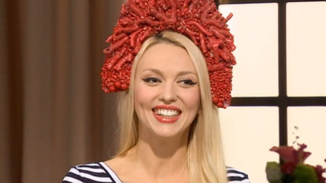 Оля Полякова