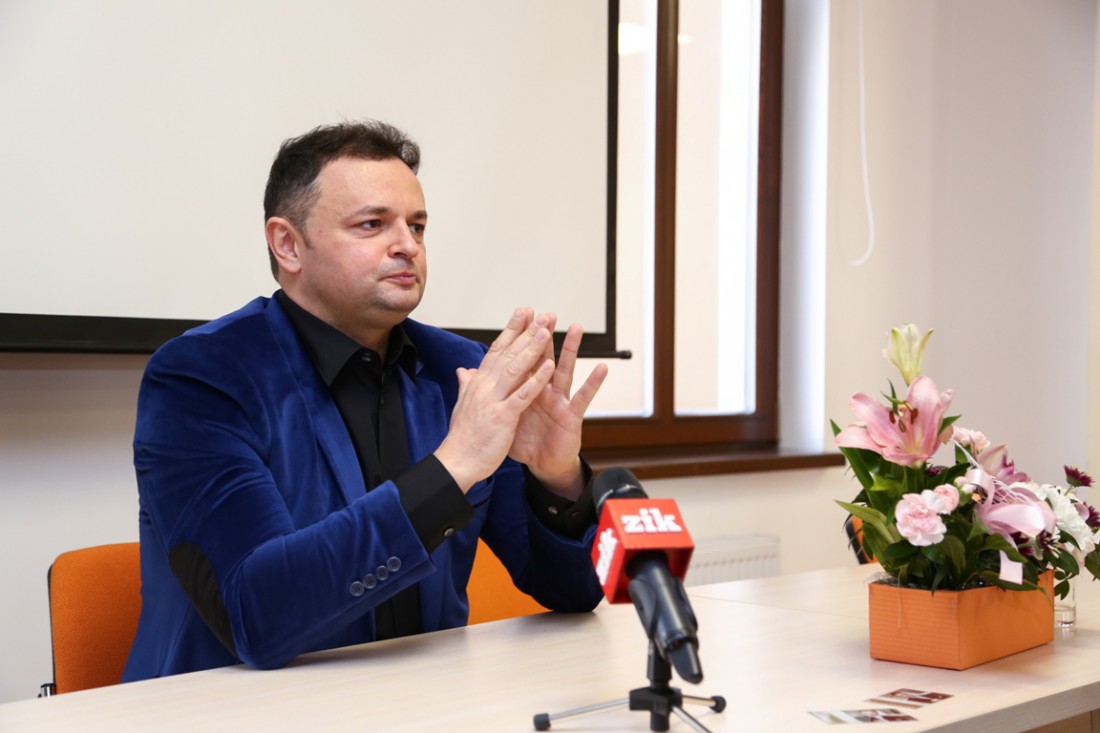 Ростислав Валихновский