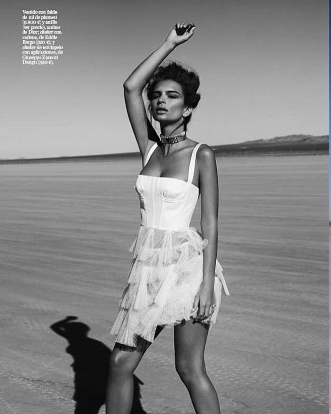 Эмили Ратаковски в новом фотосете для испанского Vogue