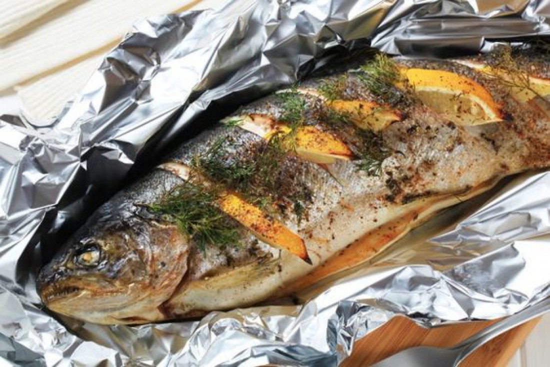 Как запечь скумбрию в духовке: вкусный рецепт и 3 полезных совета