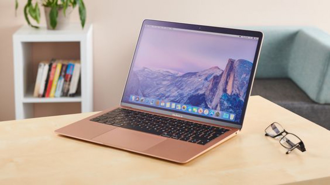 Apple представили новый MacBook Air: цена и характеристики