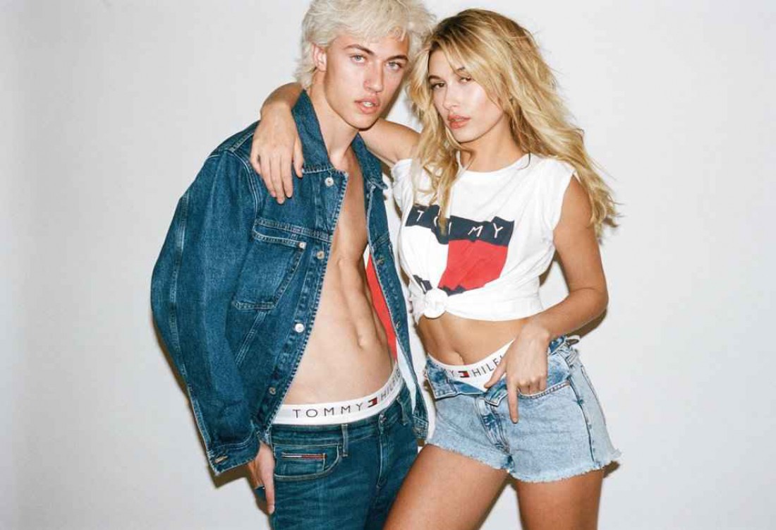 Хейли Болдуин и Лаки Блу Смит для Tommy Jeans