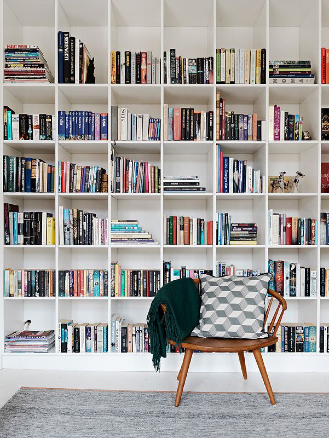 37 умных идей для организации книжных полок pro handmade.