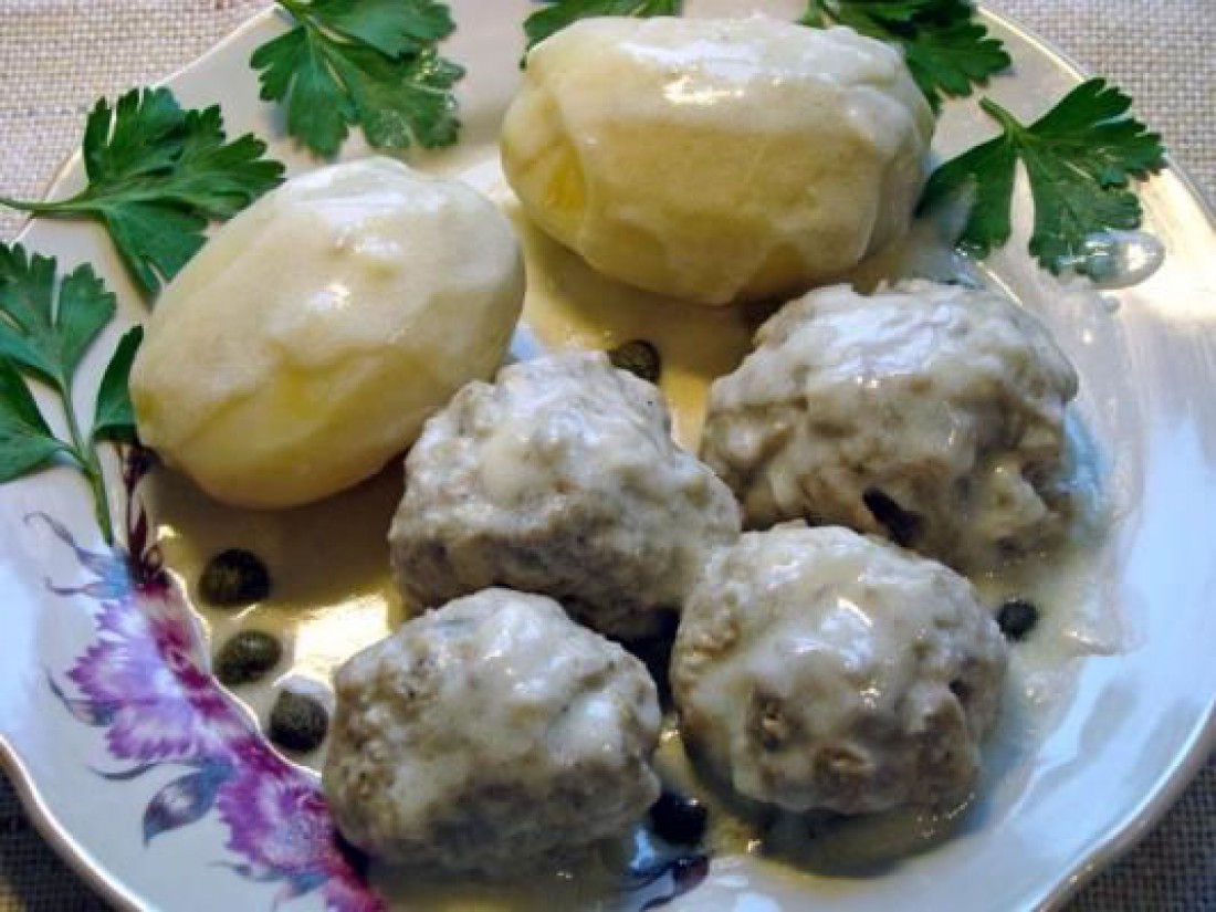 Клопсы по-немецки: пошаговый рецепт (с фото)