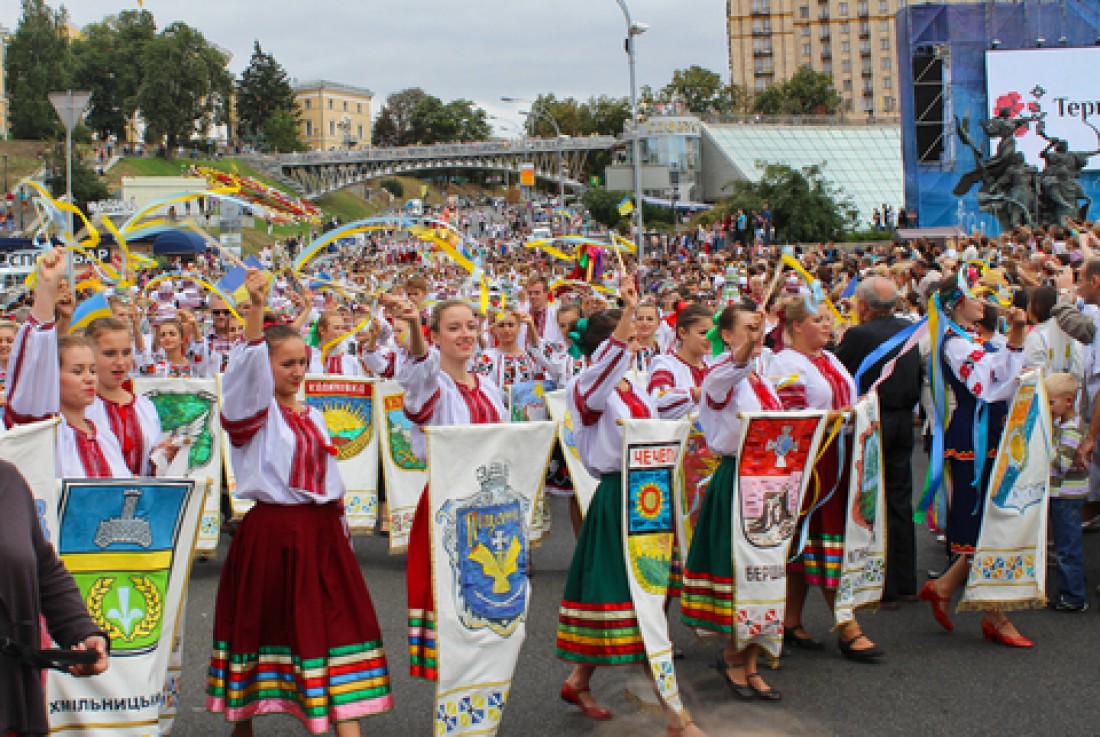 Парад вышиванок