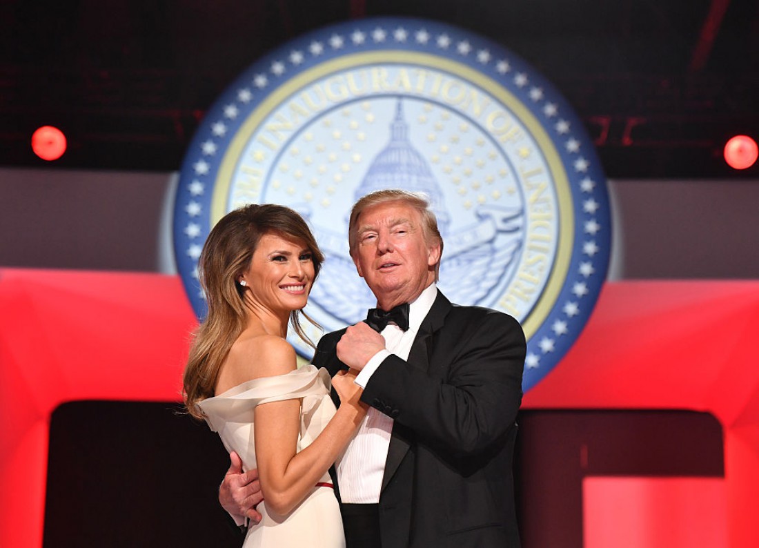 Быть похожей на Меланью Трамп: британки массово делают пластику лица