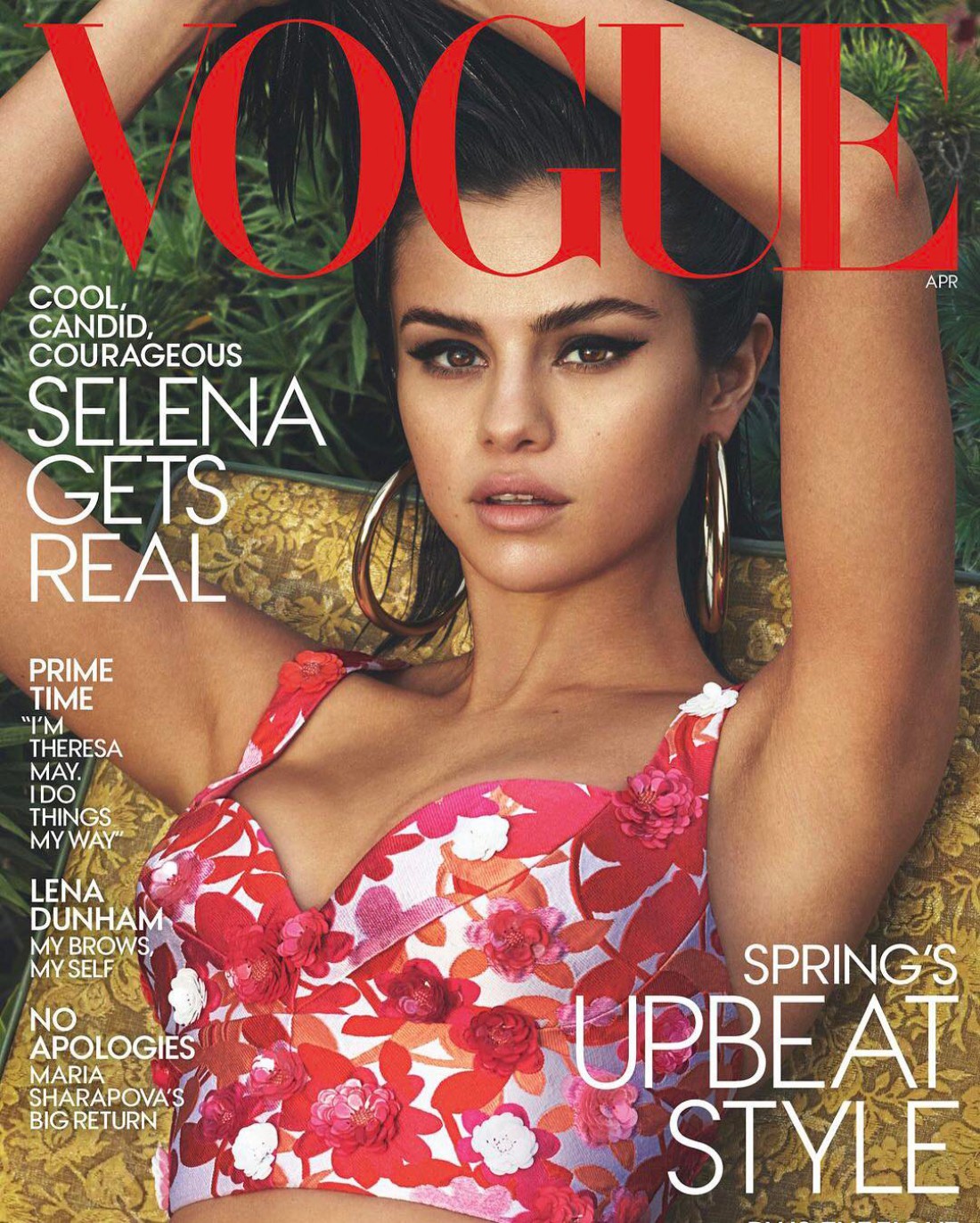 Селена Гомес украсила обложку американского Vogue