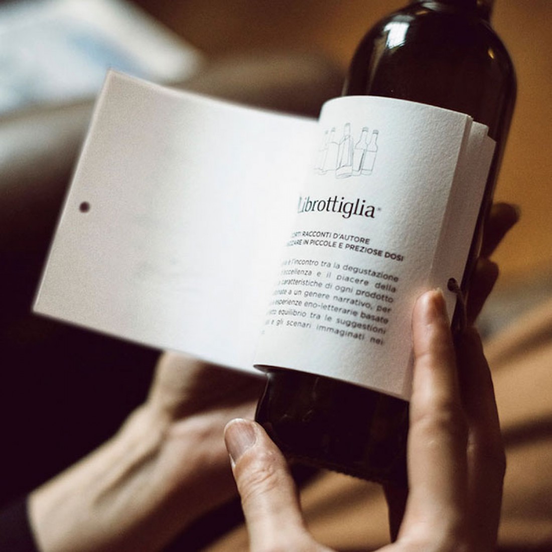 Книга на бутылке
