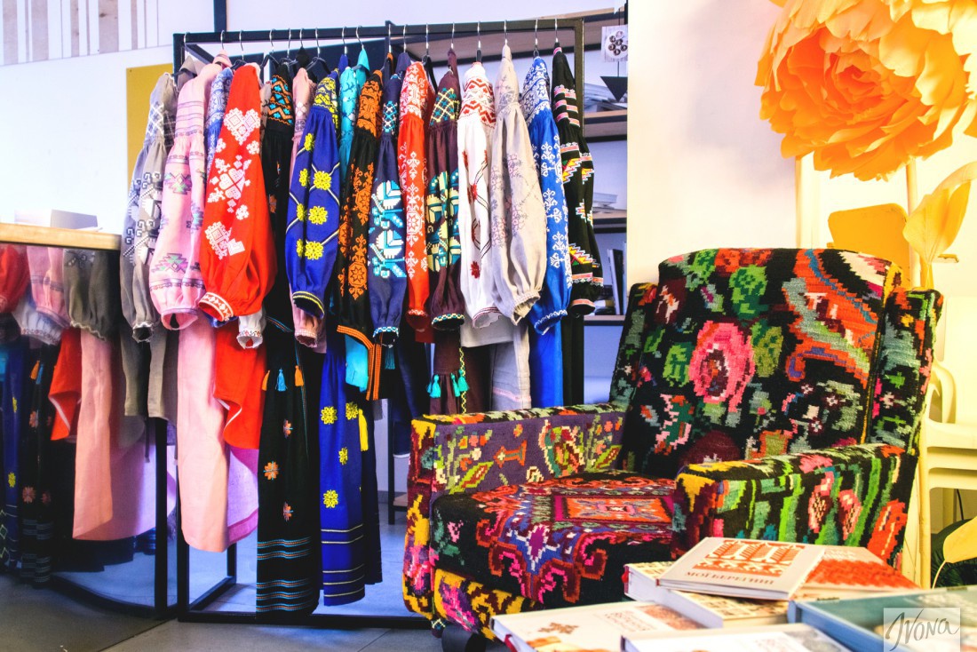 Наряды от Varenyky Fashion оберегают и напоминают о женственности