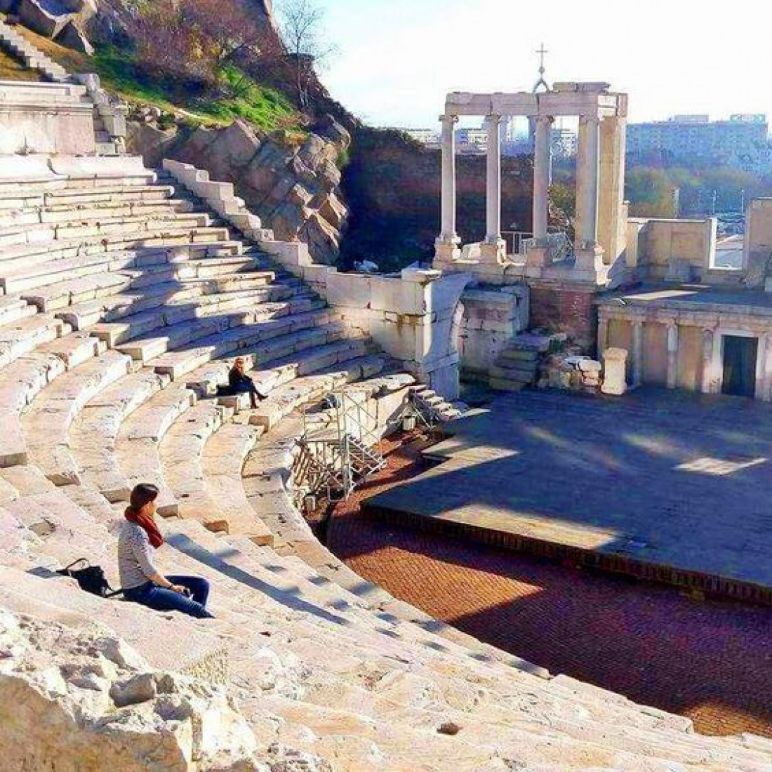 В античном амфитеатре Пловдива до сих пор дают представления