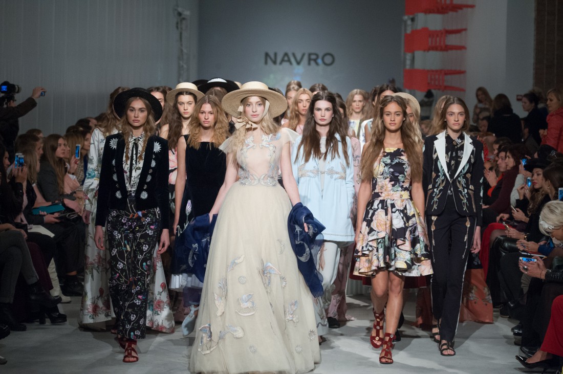NAVRO SS16