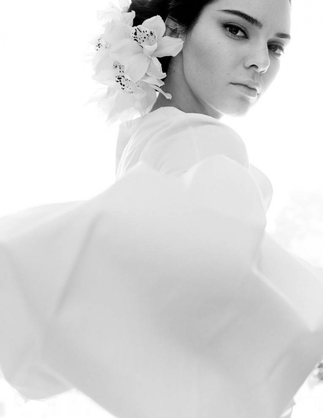 Кендалл Дженнер в новом фотосете Vogue India