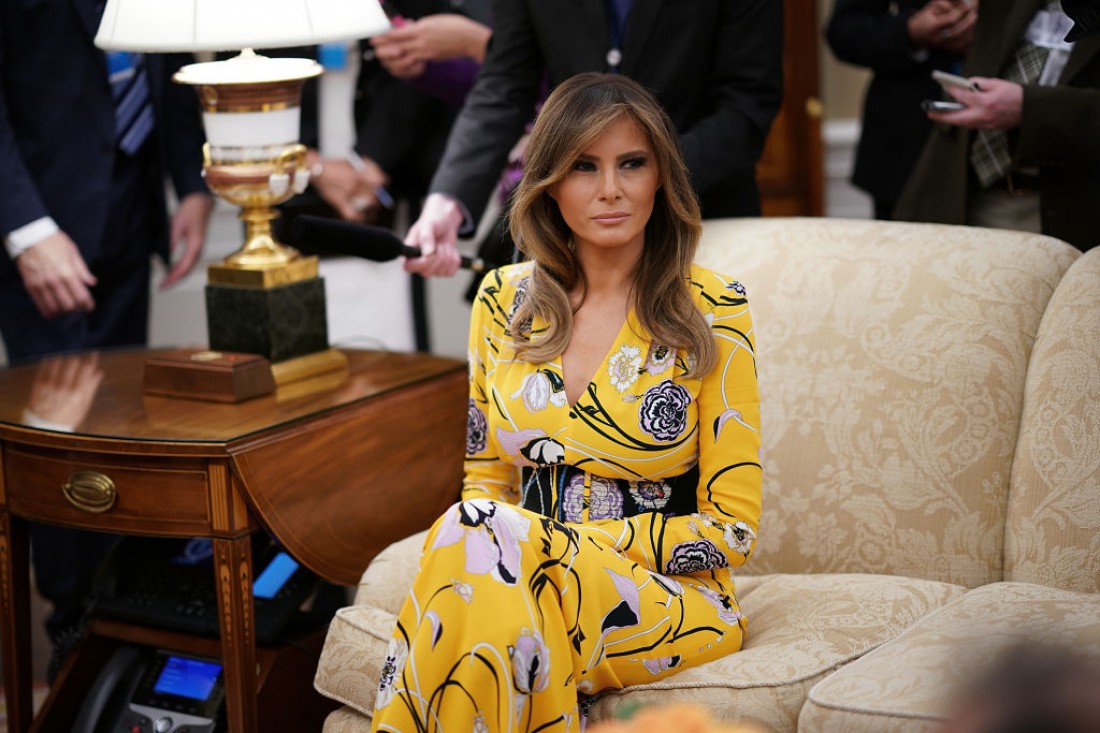 Быть похожей на Меланью Трамп: британки массово делают пластику лица