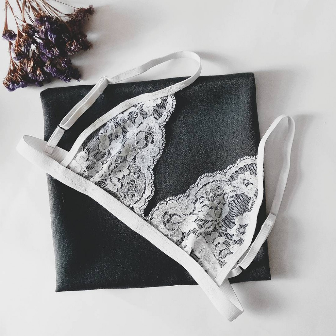 Кружевной лиф от Grace Lingerie
