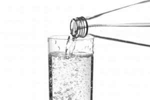 Врачи уверяют, что выбор диетической газировки - самообман Врачи уверяют, что выбор диетической газировки - самообман