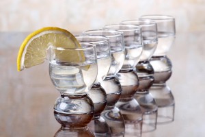 Употребление крепких алкогольных напитков небезопасно для твоего здоровья Употребление крепких алкогольных напитков небезопасно для твоего здоровья