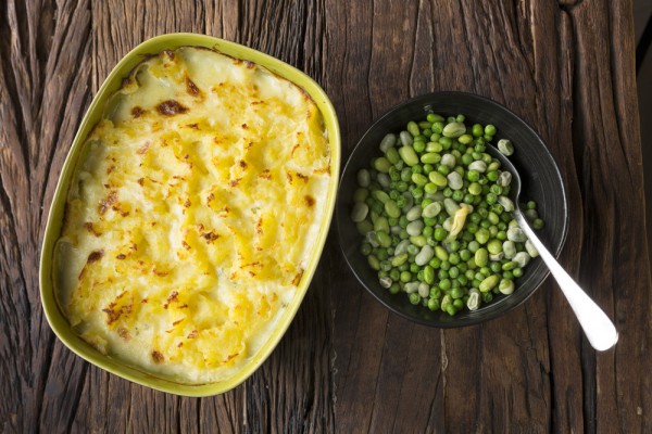 Картофельный пирог с рыбой