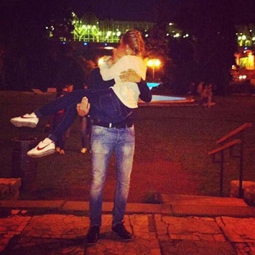 Влад Соколовский показал свою девушку