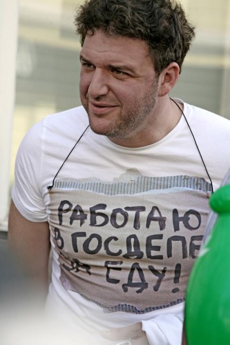 Максим Виторган поинтересовался у поклонников, есть ли желающие оказаться на месте Петра Порошенко