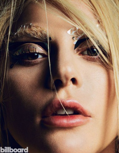 Lady Gaga украсила новую фотосессию