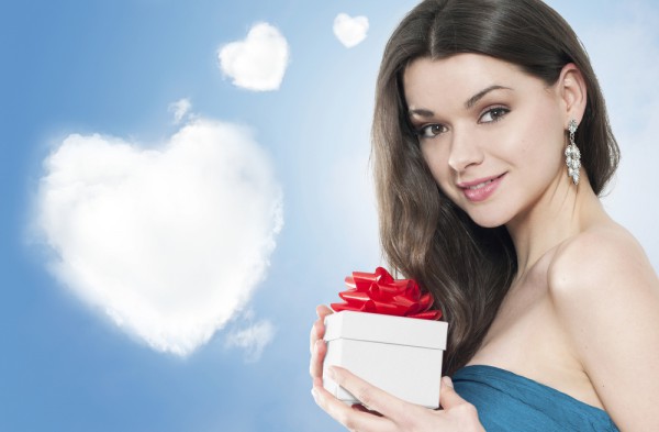 Подарок на 14 февраля для девушки нужно выбирать с любовью