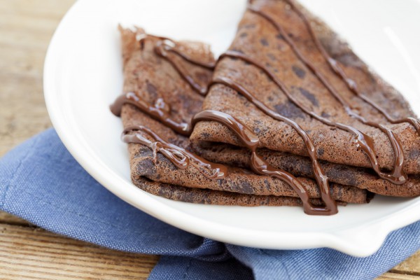 Смотреть Творожная запеканка «Объеденье» с изюмом, рецепт — Вкусо.ру видео Смотреть Творожная запеканка «Объеденье» с изюмом, рецепт — Вкусо.ру видео