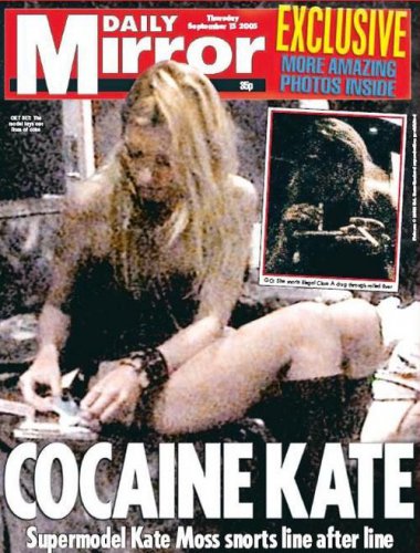 Снимок Кейт Мосс, нюхающей кокаин оценили в $ 300 000. В октябре 2005 года британское издание The Daily Mirror опубликовало фотографии модели Кейт Мосс, которая нюхала кокаин вместе со своим приятелем Питом Доэрти. В результате компании Chanel и Burberry разорвали с моделью контракты.