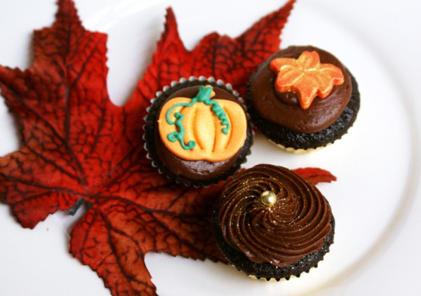 Рецепт 
                Рецепты на Хэллоуин: Шоколадные капкейки
            
