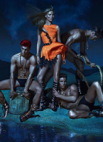 Кейт Мосс в рекламной кампании Versace