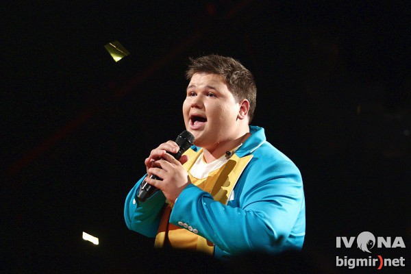 Александр Порядинский выступил в десятом эфире шоу Х-фактор