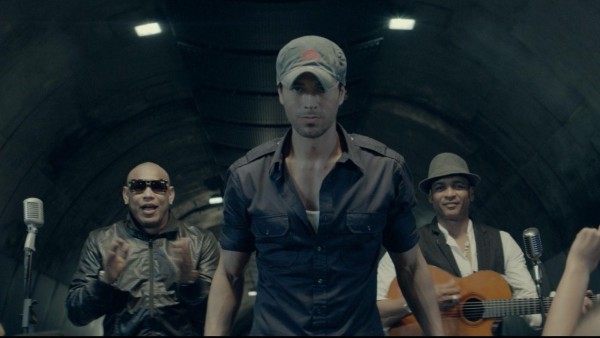 Enrique Iglesias - Bailando
