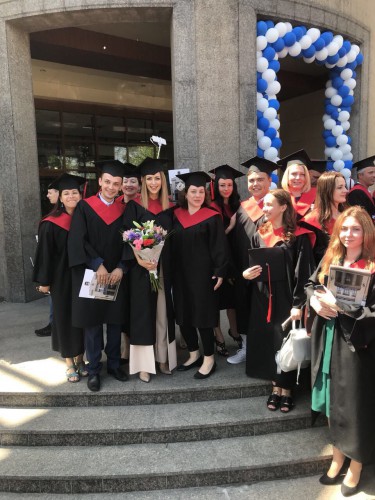 Наталья Валевская с одногруппниками фото
