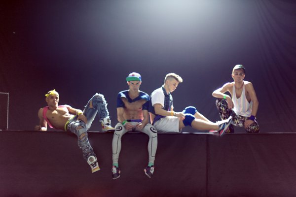 KAZAKY на съемках клипа In the middle