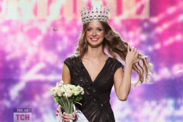 Мисс Украина 2011 – Ярослава Куряча