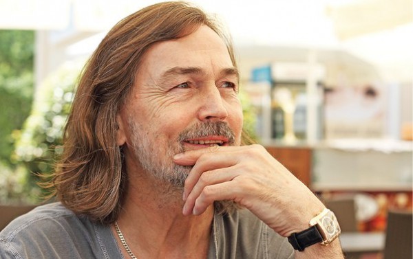 Никас Сафронов рассказал о любви