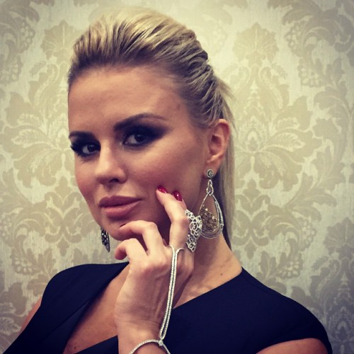 Анна Семенович