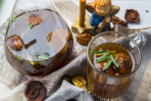 Рецепт узвара с розмарином