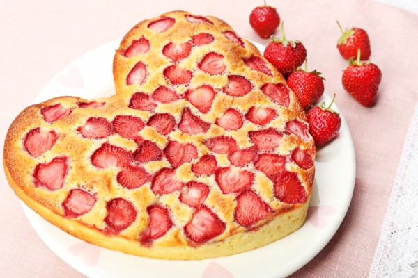 Пирог в виде сердца на День Валентина