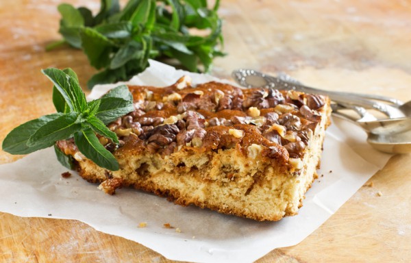 Пирог с грецкими орехами