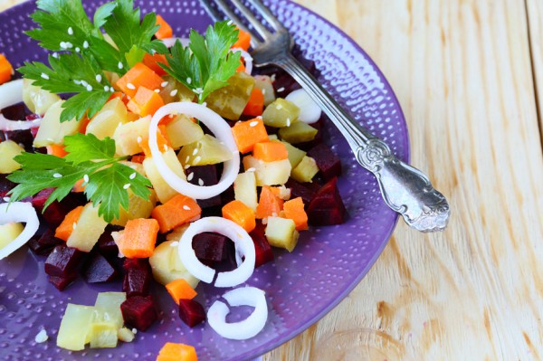 Рецепт 
                Зимний салат из овощей
            