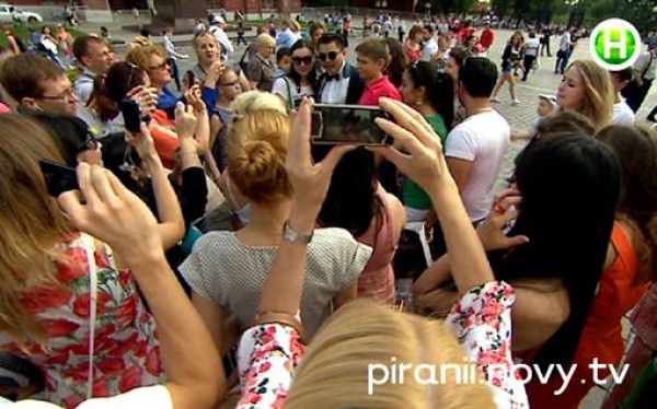 Лже-PSY устроил свой концерт на площади в Москве