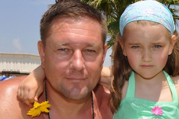 Константин Стогний с дочкой