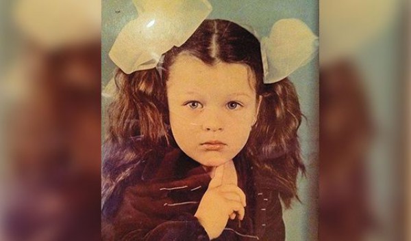 Милла Йовович в детстве