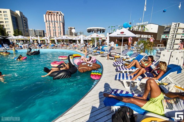 City Beach Club