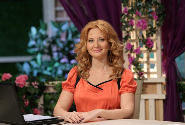 Елена Молодованова