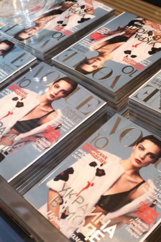 Обложку первого номера Vogue Украина украсила Дарья Вербова