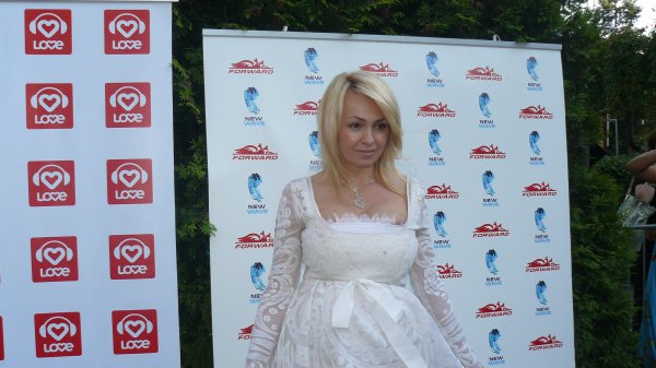 Яна Рудковская сказала, что будет рожать в Москве