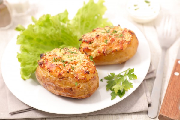 Фаршированные картофельные шкурки