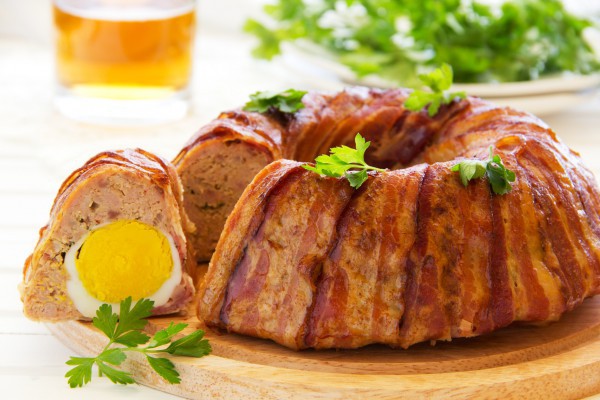 Салат из курицы с грибами с орехами Салат из курицы с грибами с орехами